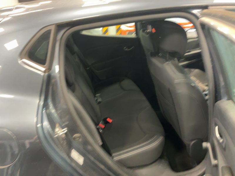 Renault Clio 0.9 Energy Intens — zdjęcie 14