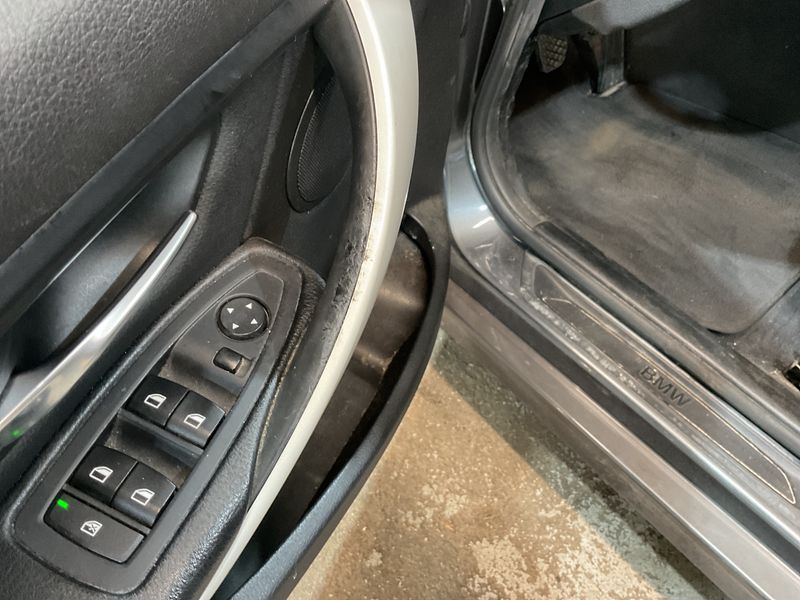 BMW 3er 316d 2015 – снимка 22
