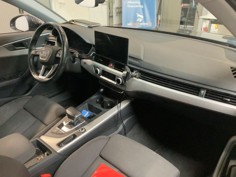 Audi A4 35 TDI Mild-Hybrid advanced — zdjęcie 12