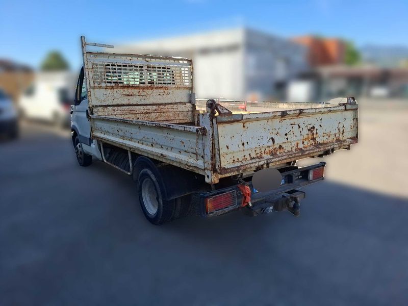 Iveco Daily 2.3 Diesel GKa 35- C 12 — zdjęcie 3
