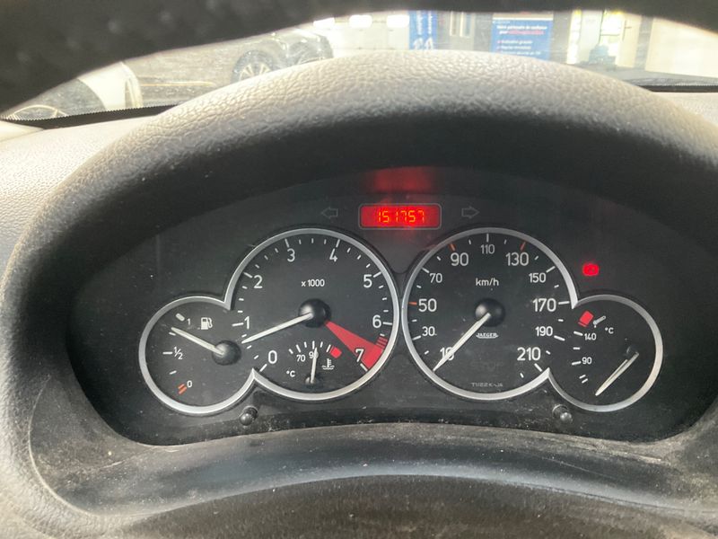 Peugeot 206 1.4 XT — zdjęcie 4