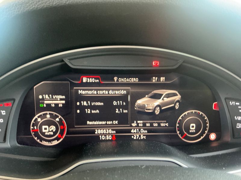 Audi Q7 3.0 V6 TDI quattro — zdjęcie 13