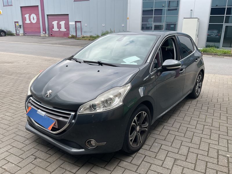 2012 Peugeot 208