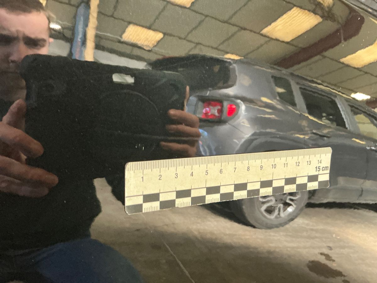 Volkswagen T-Roc 2023 — photo 34