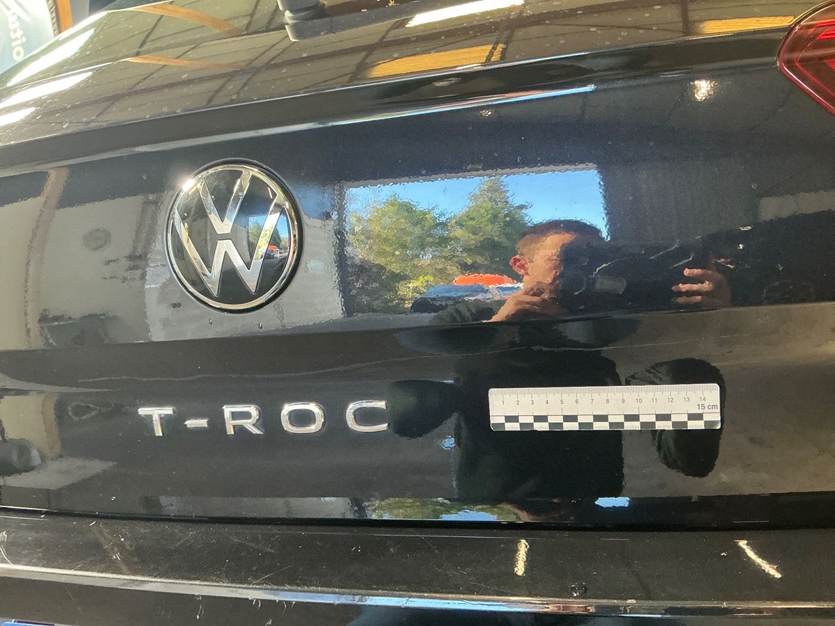 Volkswagen T-Roc 2023 — photo 39