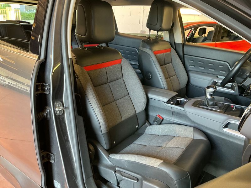 Citroen C5 Aircross 1.5 Blue-HDi Feel — zdjęcie 11