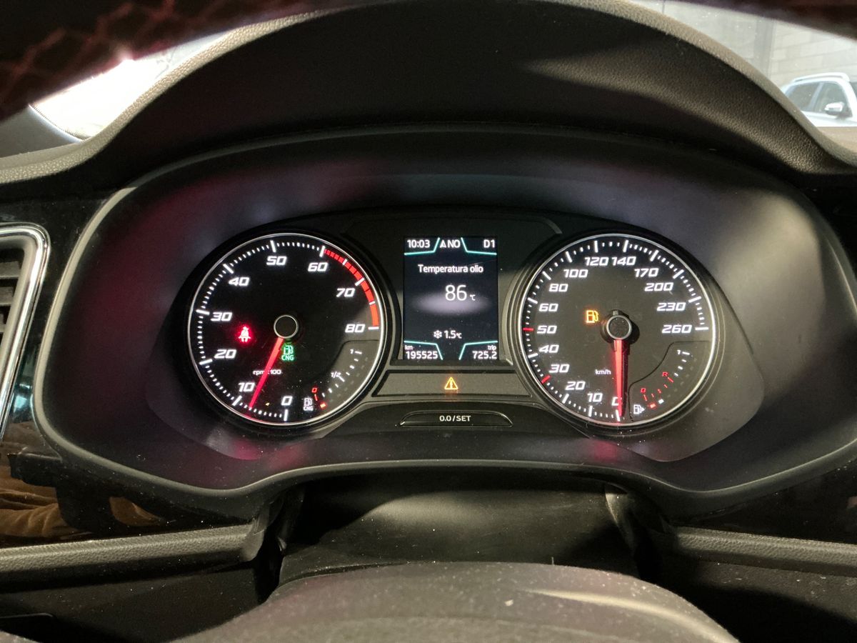 Seat Leon 2019 — photo 19