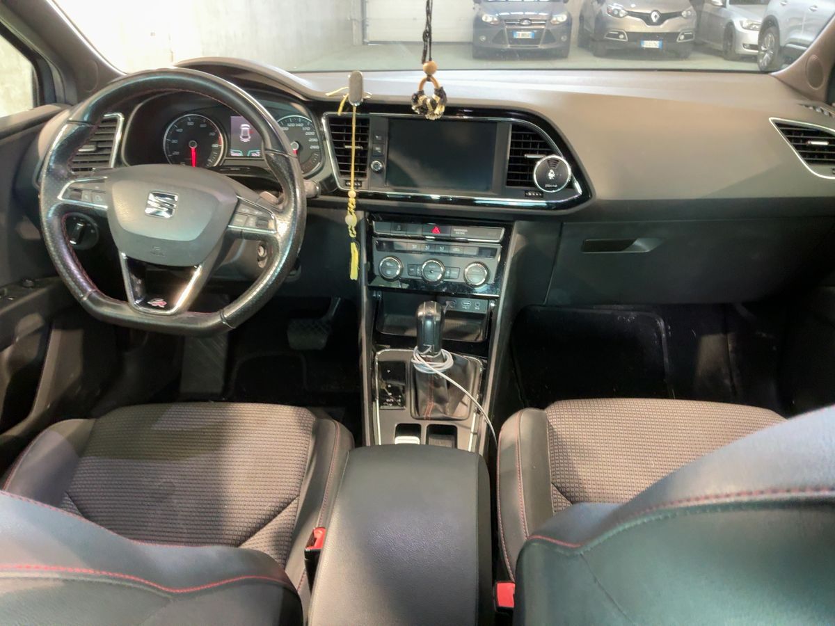 Seat Leon 2019 — photo 18