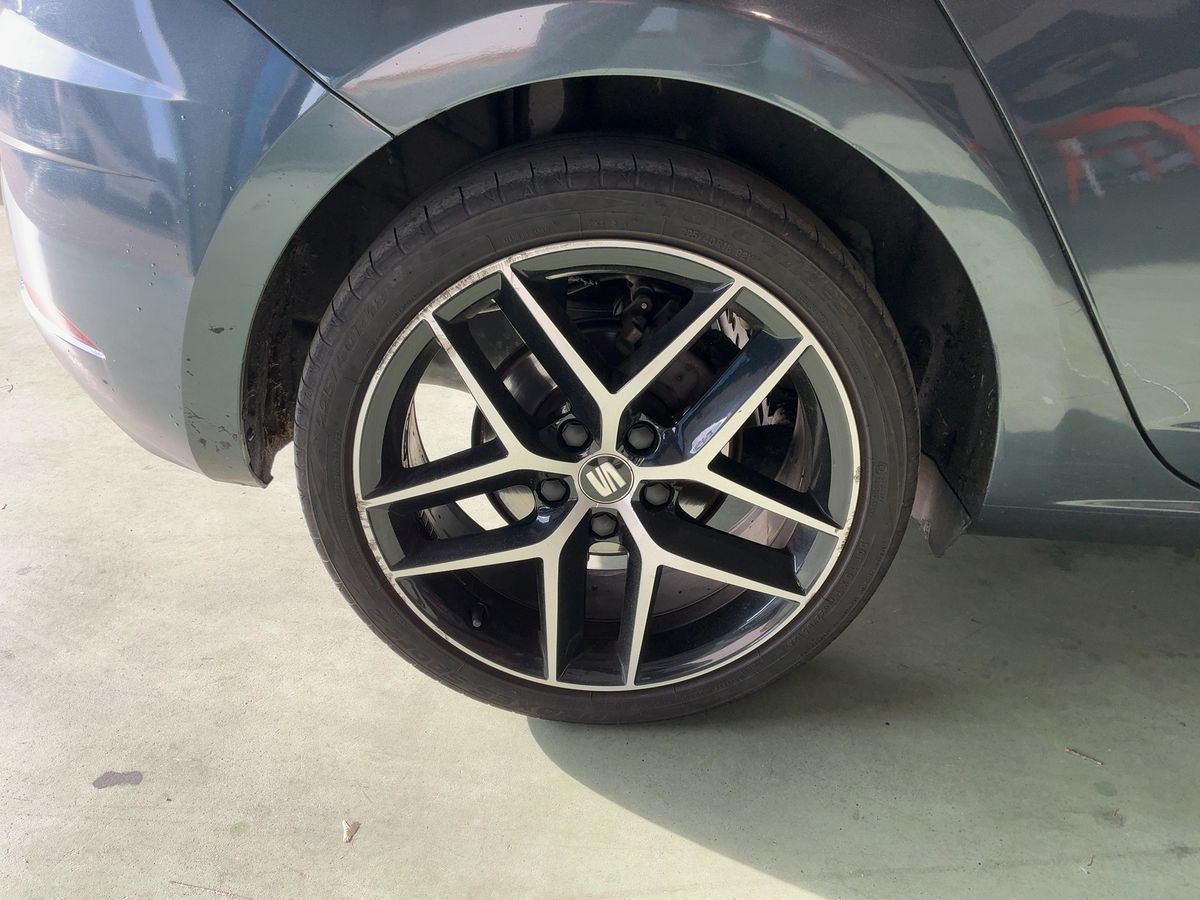 Seat Leon 2019 — photo 10