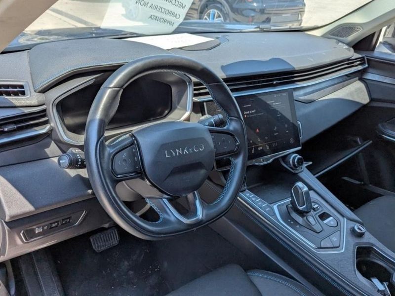 Lynk & Co 01 1.5 Plug-in Hybrid — zdjęcie 11
