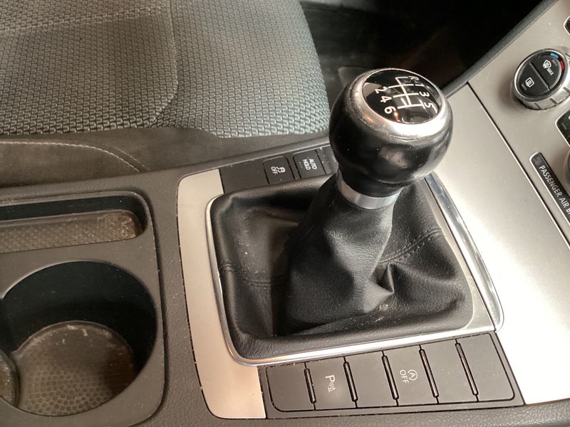 Volkswagen Passat 1.6 TDI Trendline BlueMotion Tech 2012 – снимка 30