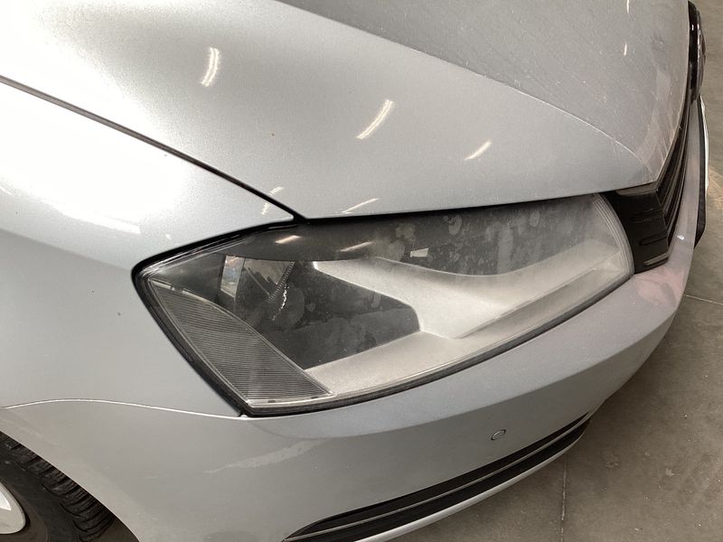 Volkswagen Passat 1.6 TDI Trendline BlueMotion Tech 2012 – снимка 41