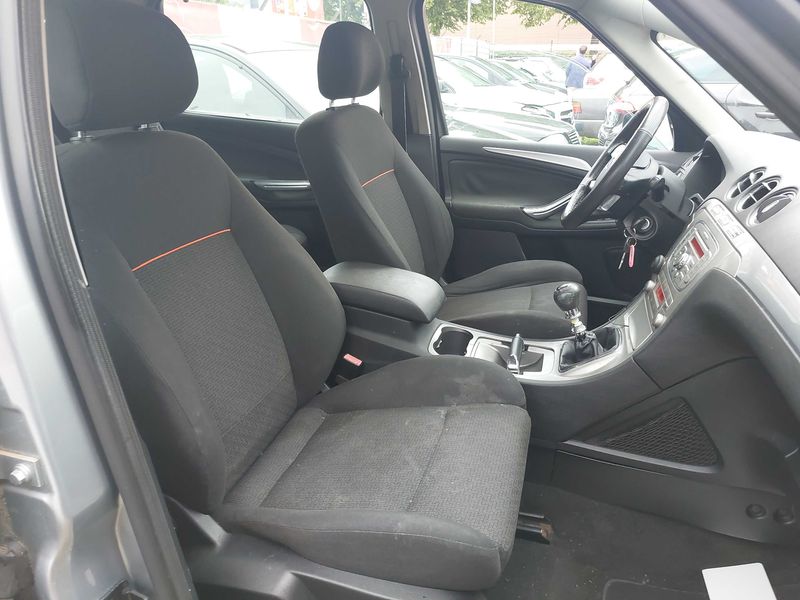 Ford S-Max 2.0 TDCi Trend — zdjęcie 10