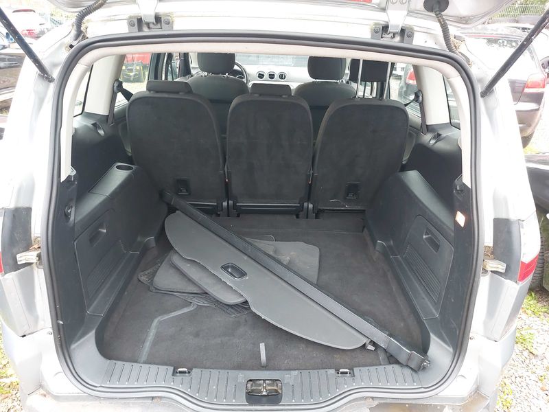 Ford S-Max 2.0 TDCi Trend — zdjęcie 9