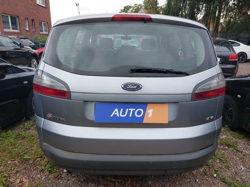 Ford S-Max 2.0 TDCi Trend — zdjęcie 4