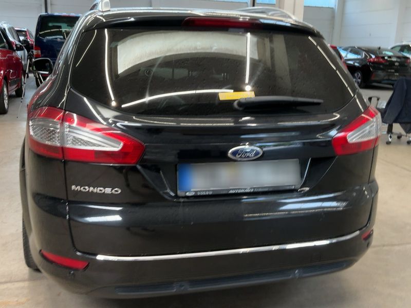 Ford Mondeo 2.0 TDCi Titanium 2012 – снимка 7