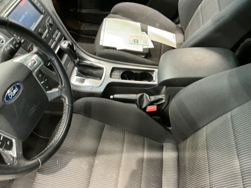Ford Mondeo 2.0 TDCi Titanium 2012 – снимка 43