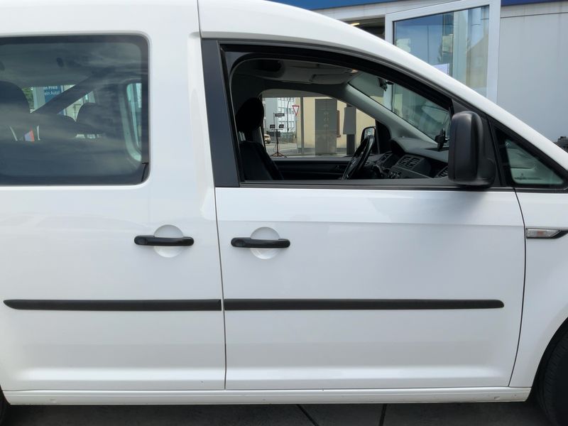 Volkswagen Caddy 2.0 TDI Kombi EcoProfi BlueMotion Tech 2016 – снимка 10