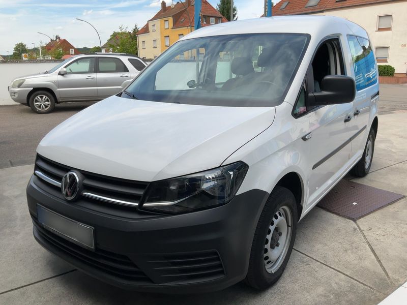 Volkswagen Caddy 2.0 TDI Kombi EcoProfi BlueMotion Tech 2016 – снимка 1