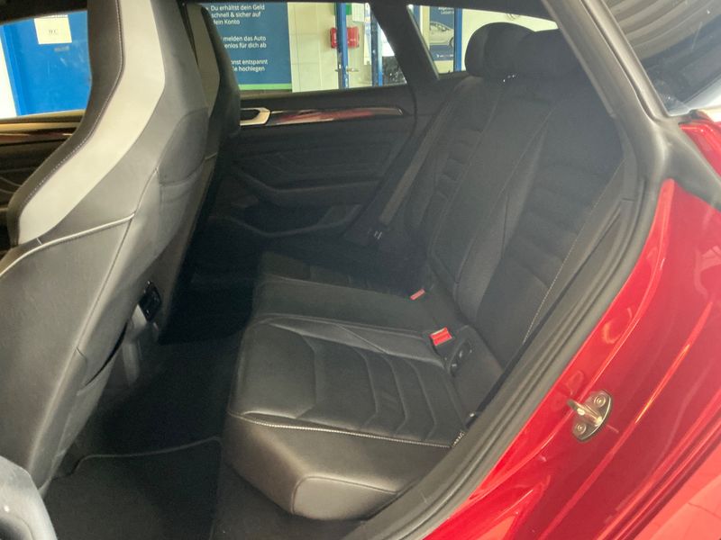 Volkswagen Arteon Shooting Brake 2.0 TSI R-Line 4Motion — zdjęcie 14