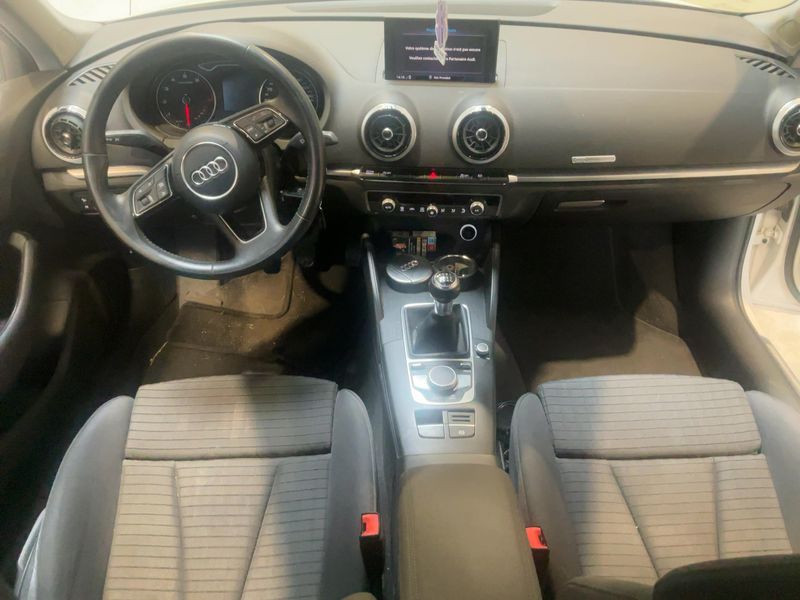 Audi A3 Sportback 35 TFSI Sport — zdjęcie 12