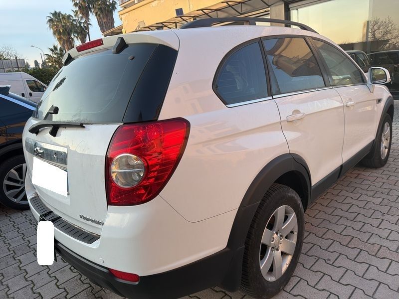 Chevrolet Captiva 2.2 Diesel D LT 2WD — zdjęcie 5