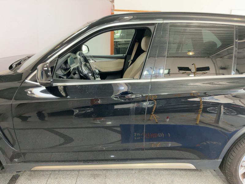 BMW X5 xDrive 25d — zdjęcie 4