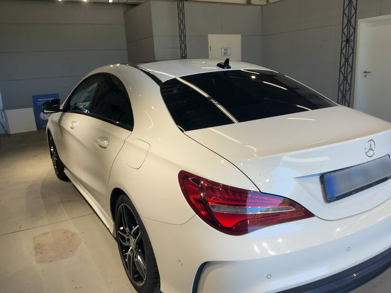Mercedes-Benz CLA-Klasse CLA 180 AMG Line — zdjęcie 3