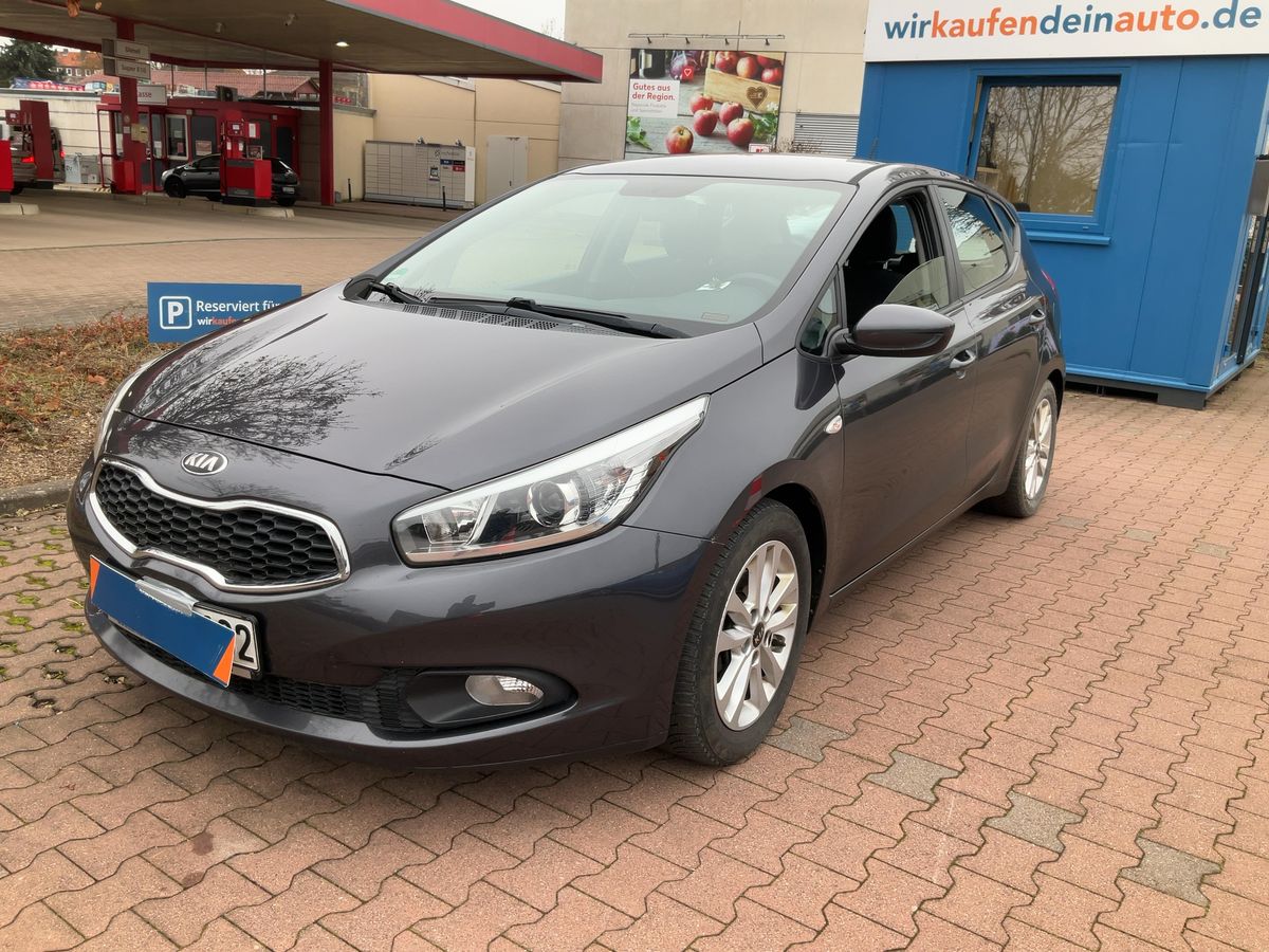 Kia cee'd 1.4 Attract