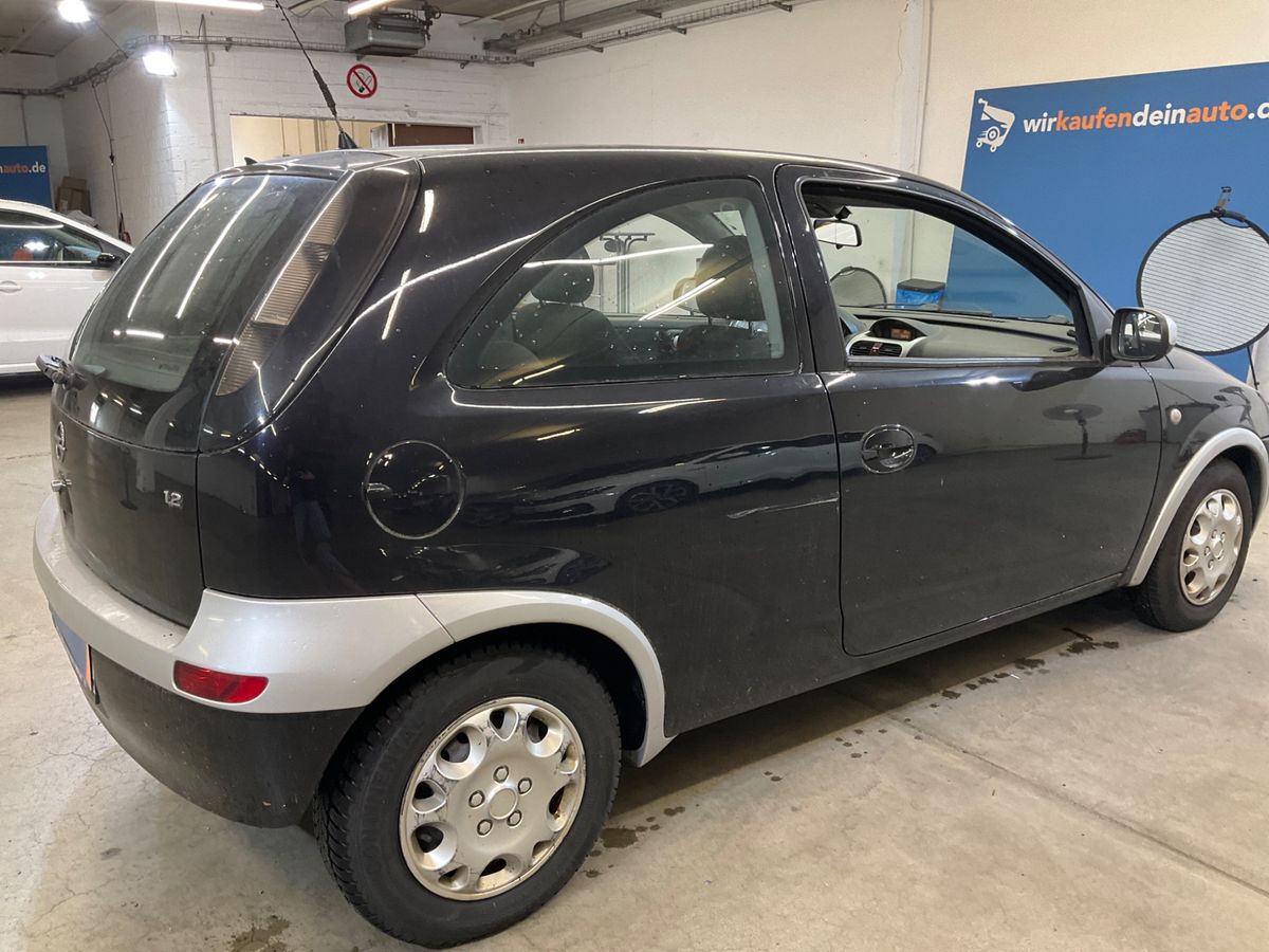 Opel Corsa 1.2 Black & Silver