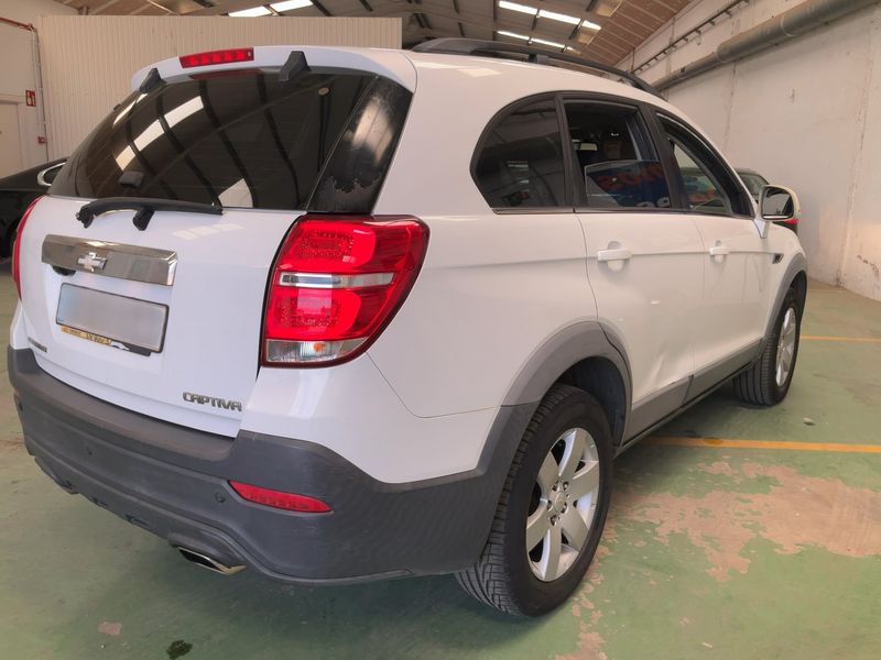 Chevrolet Captiva 2.2 Diesel D LT 2WD — zdjęcie 6