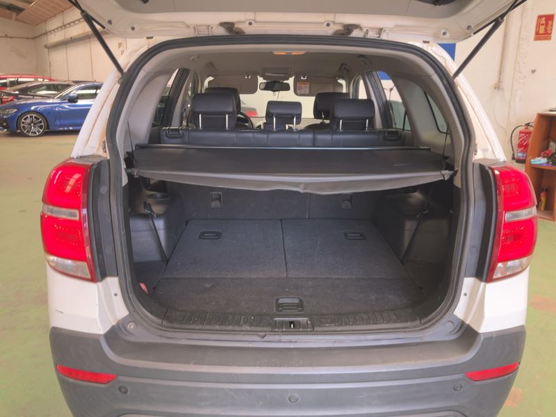 Chevrolet Captiva 2.2 Diesel D LT 2WD — zdjęcie 10
