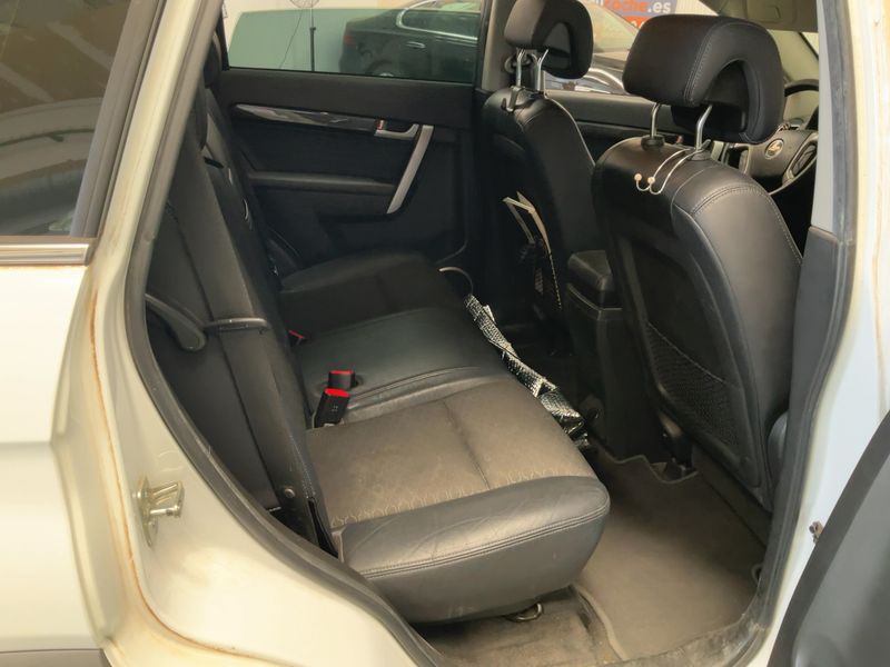 Chevrolet Captiva 2.2 Diesel D LT 2WD — zdjęcie 14