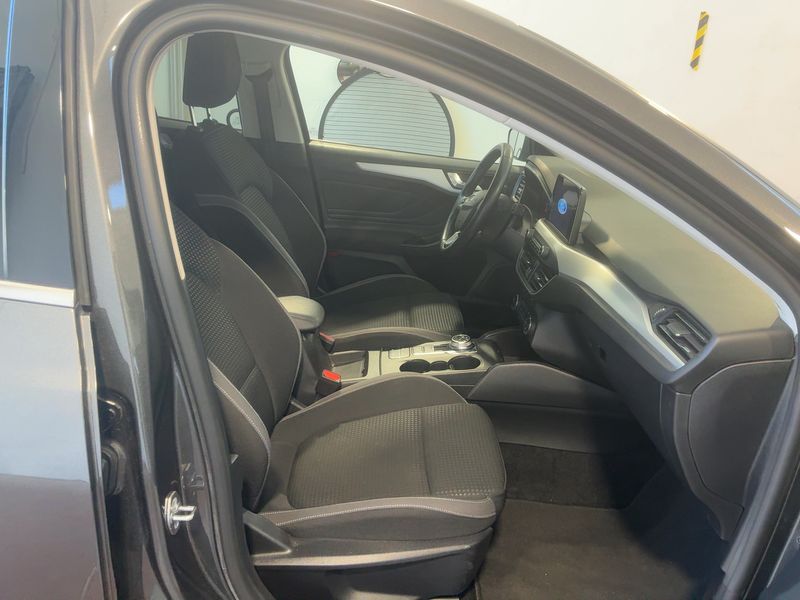 Ford Focus 1.0 EcoBoost Cool&Connect 2021 – снимка 16