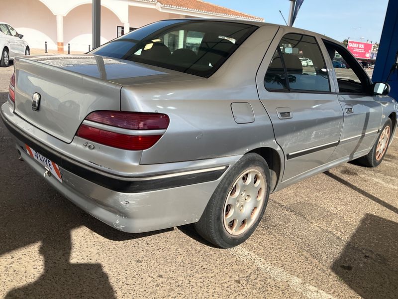 Peugeot 406 2.0 HDi Esplanade — zdjęcie 2
