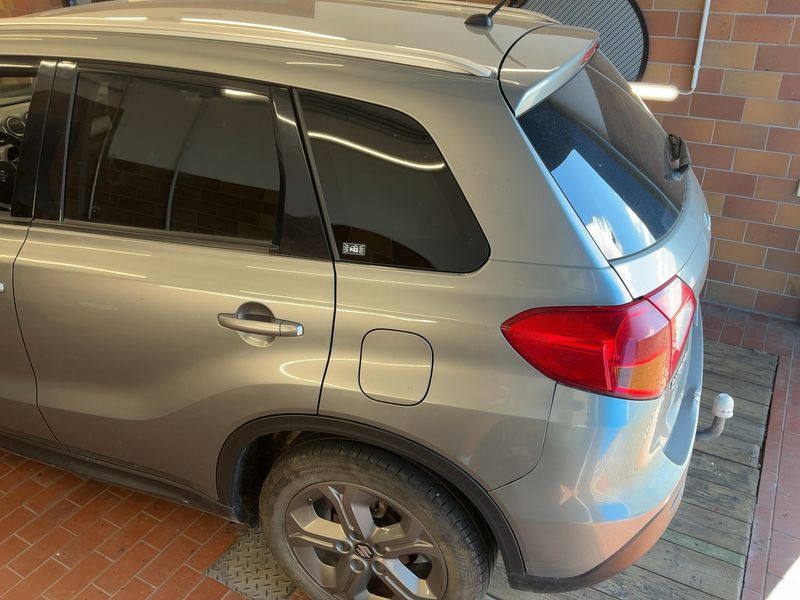Suzuki Vitara 1.6 Comfort 4x4 — zdjęcie 3
