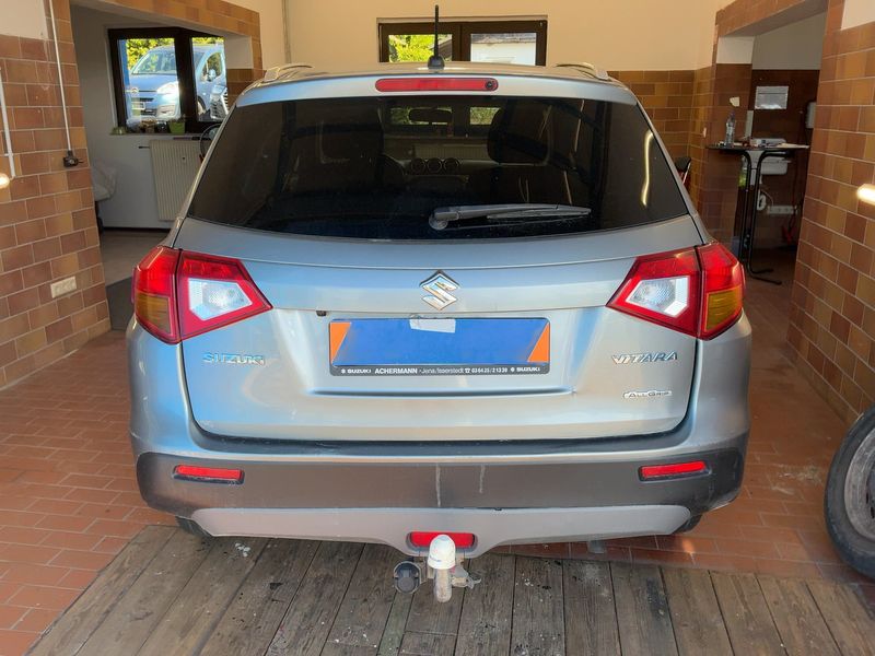 Suzuki Vitara 1.6 Comfort 4x4 — zdjęcie 5