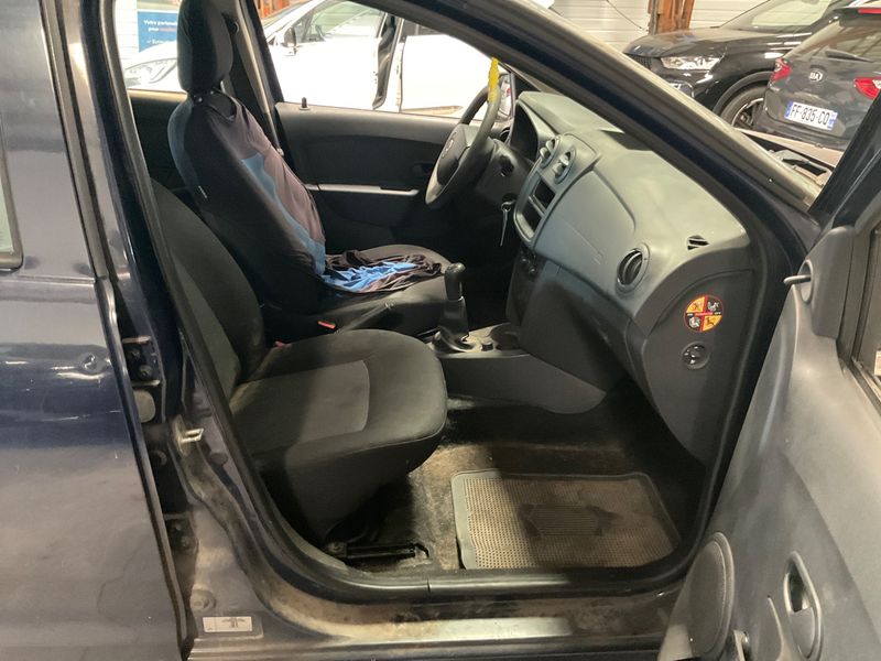 Dacia Logan 1.2 — zdjęcie 3
