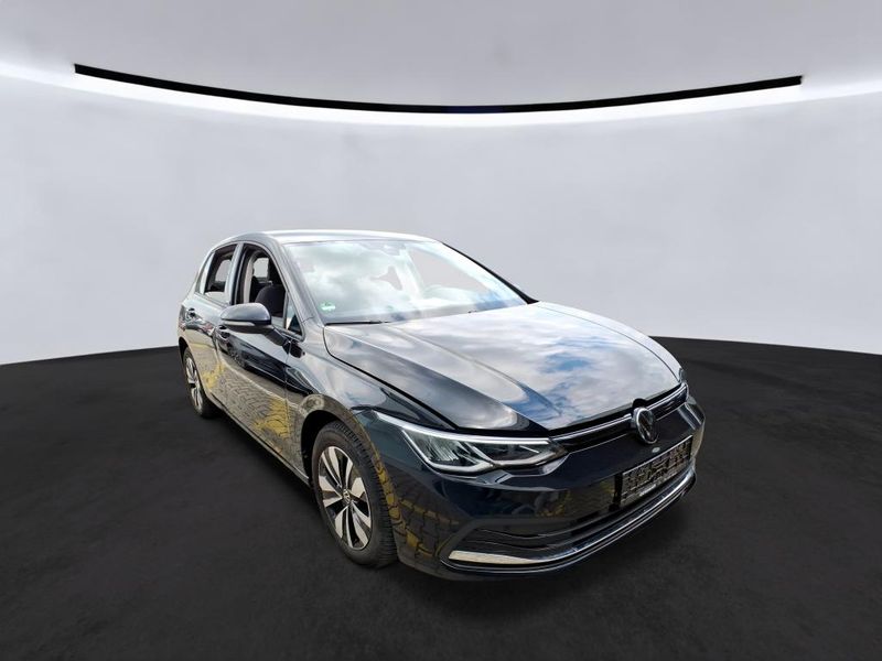 Volkswagen Golf VIII 2.0 TDI Move — zdjęcie 13