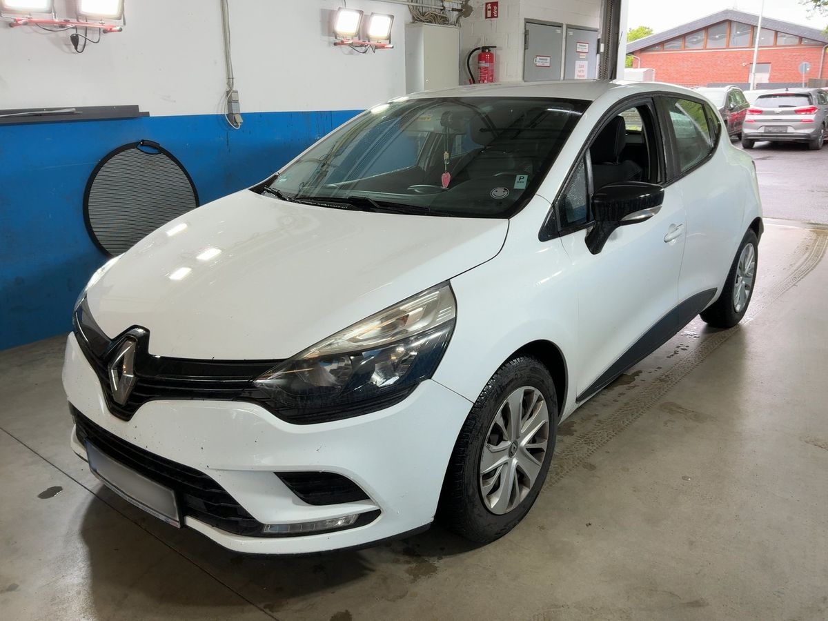Renault Clio 2017 — photo 1