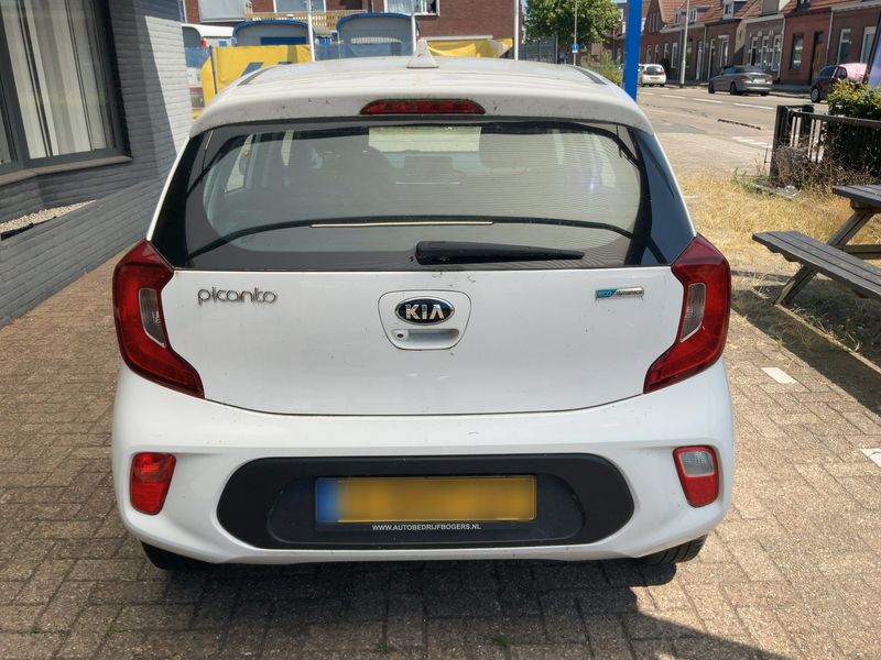 Kia Picanto 1.0 Comfort Plus Line — zdjęcie 5