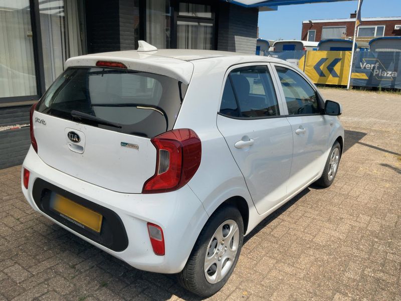 Kia Picanto 1.0 Comfort Plus Line — zdjęcie 6