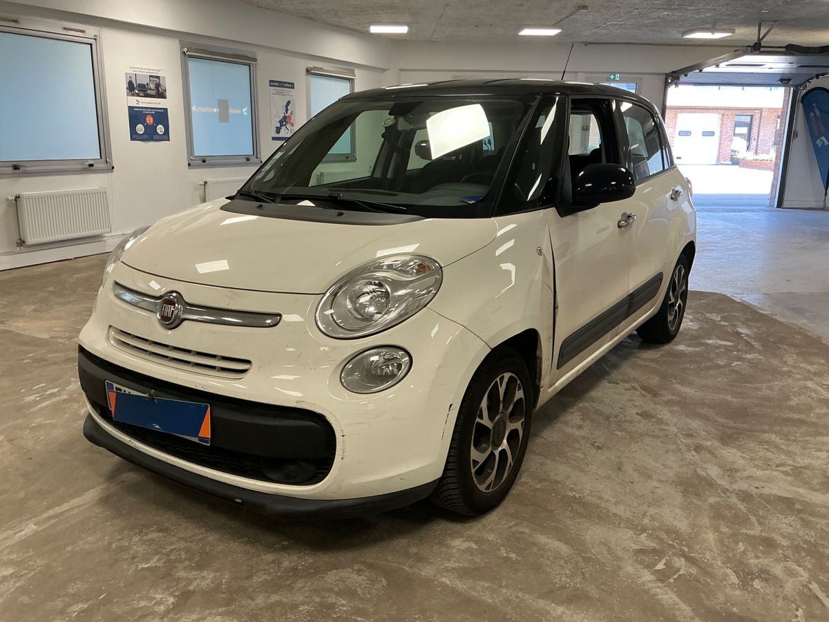 Fiat 500L 2017 — photo 1