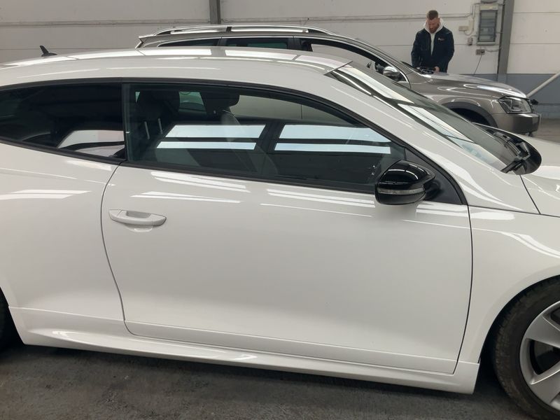 Volkswagen Scirocco 2.0 TSI R — zdjęcie 7