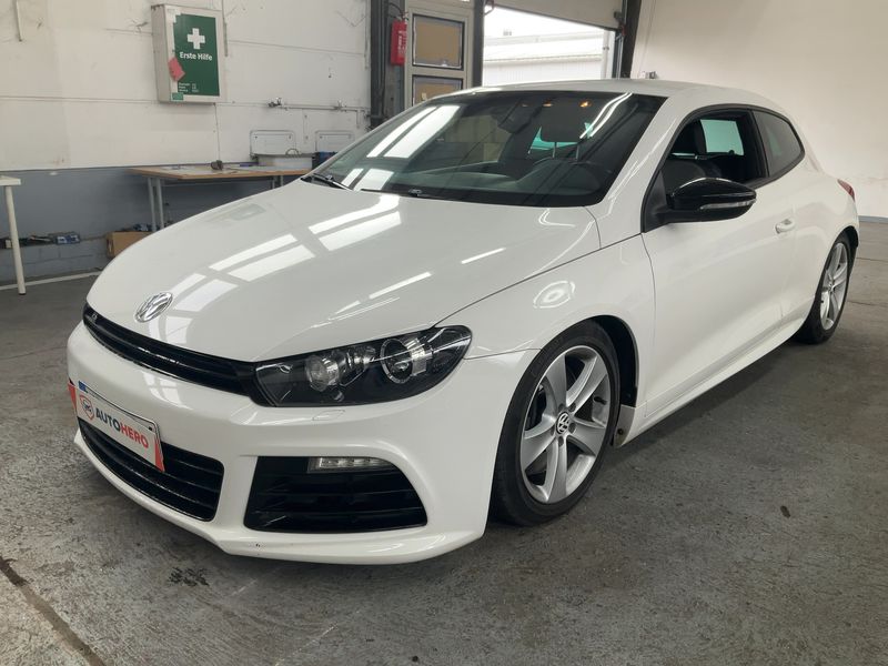 Volkswagen Scirocco 2.0 TSI R — zdjęcie 1