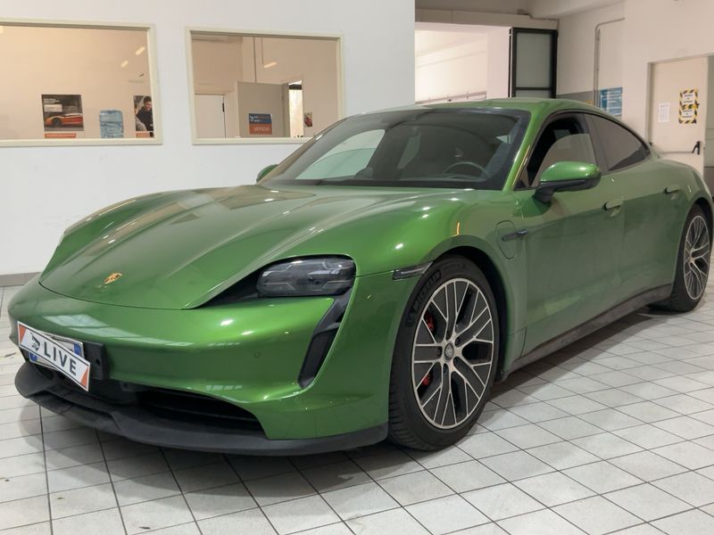 Porsche Taycan 4S