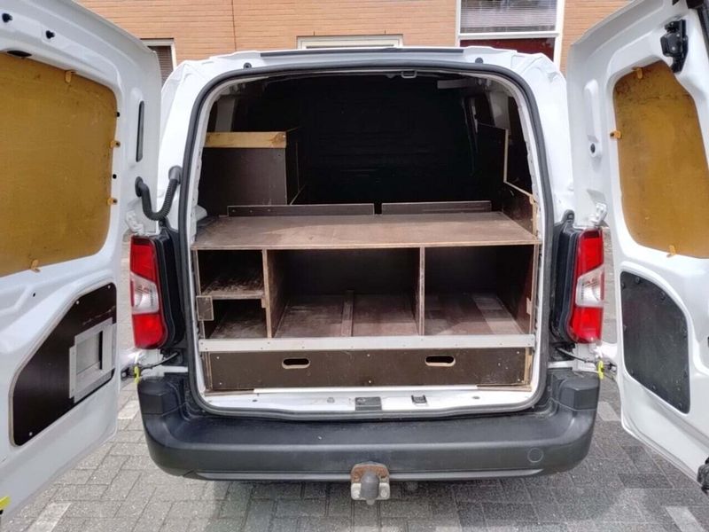 Toyota ProAce City 1.5 D-4D L1 Comfort — zdjęcie 5