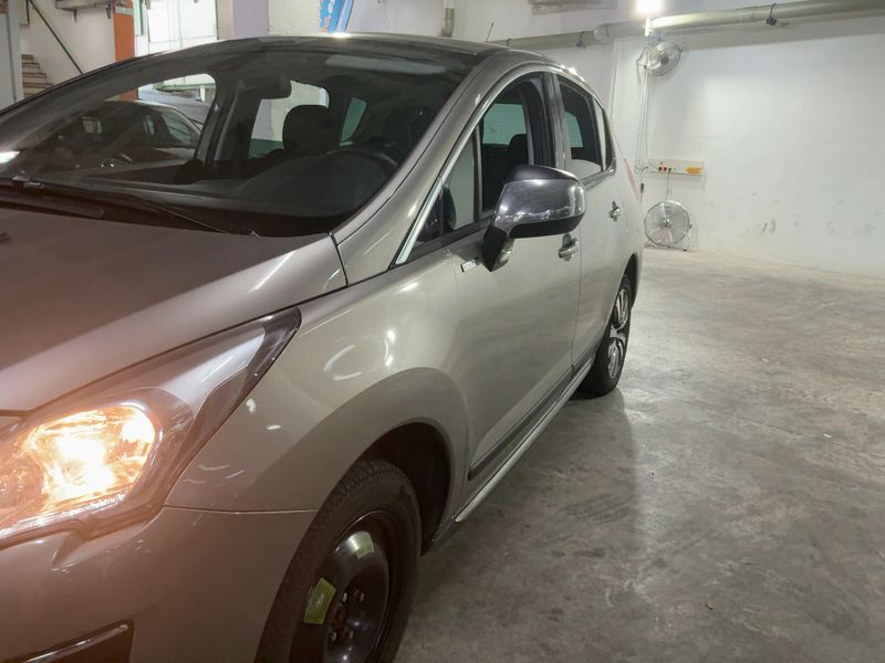 Peugeot 3008 1.6 Blue-HDi Style — zdjęcie 2