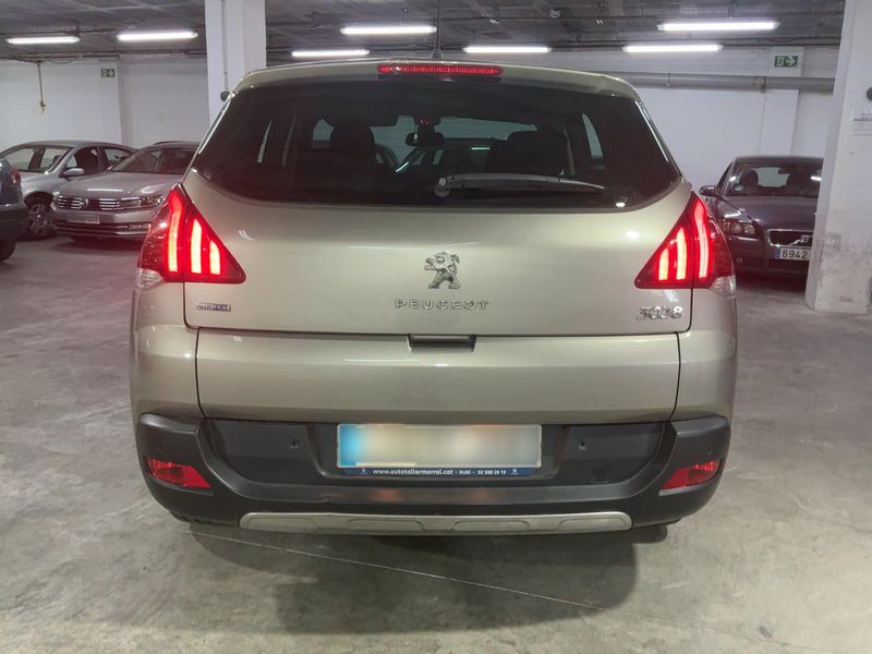 Peugeot 3008 1.6 Blue-HDi Style — zdjęcie 5