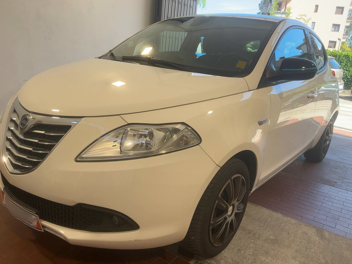 Lancia Ypsilon d'occasion